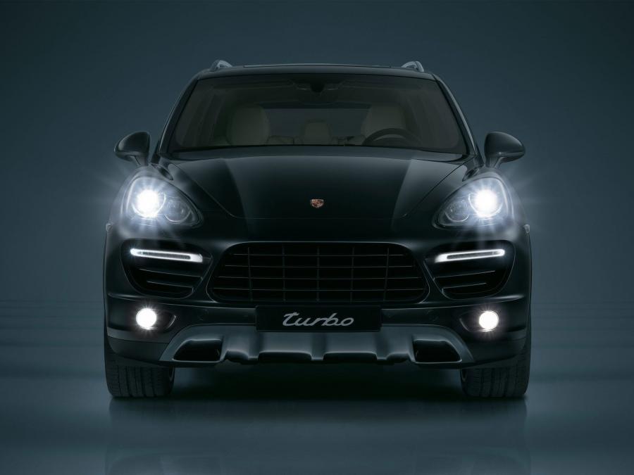  Porsche Cayenne Turbo 2011 года  (фото 15 из 20)
